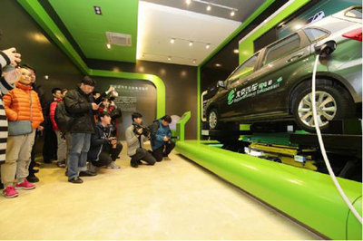 北汽新能源车销量列国内首位 今年预计销售17万辆